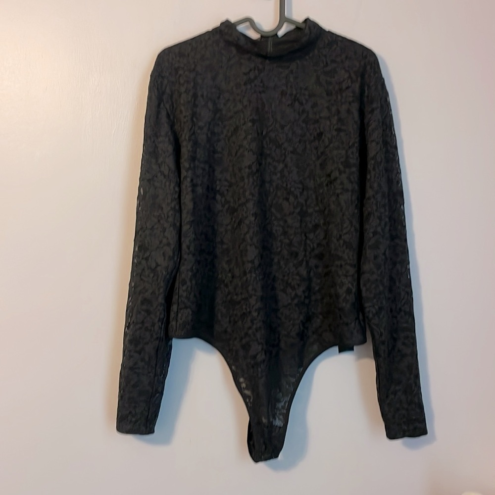 TEN by Babaton Black Floral Lace Long Sleeve High Neck Thong Bodysuit size XL